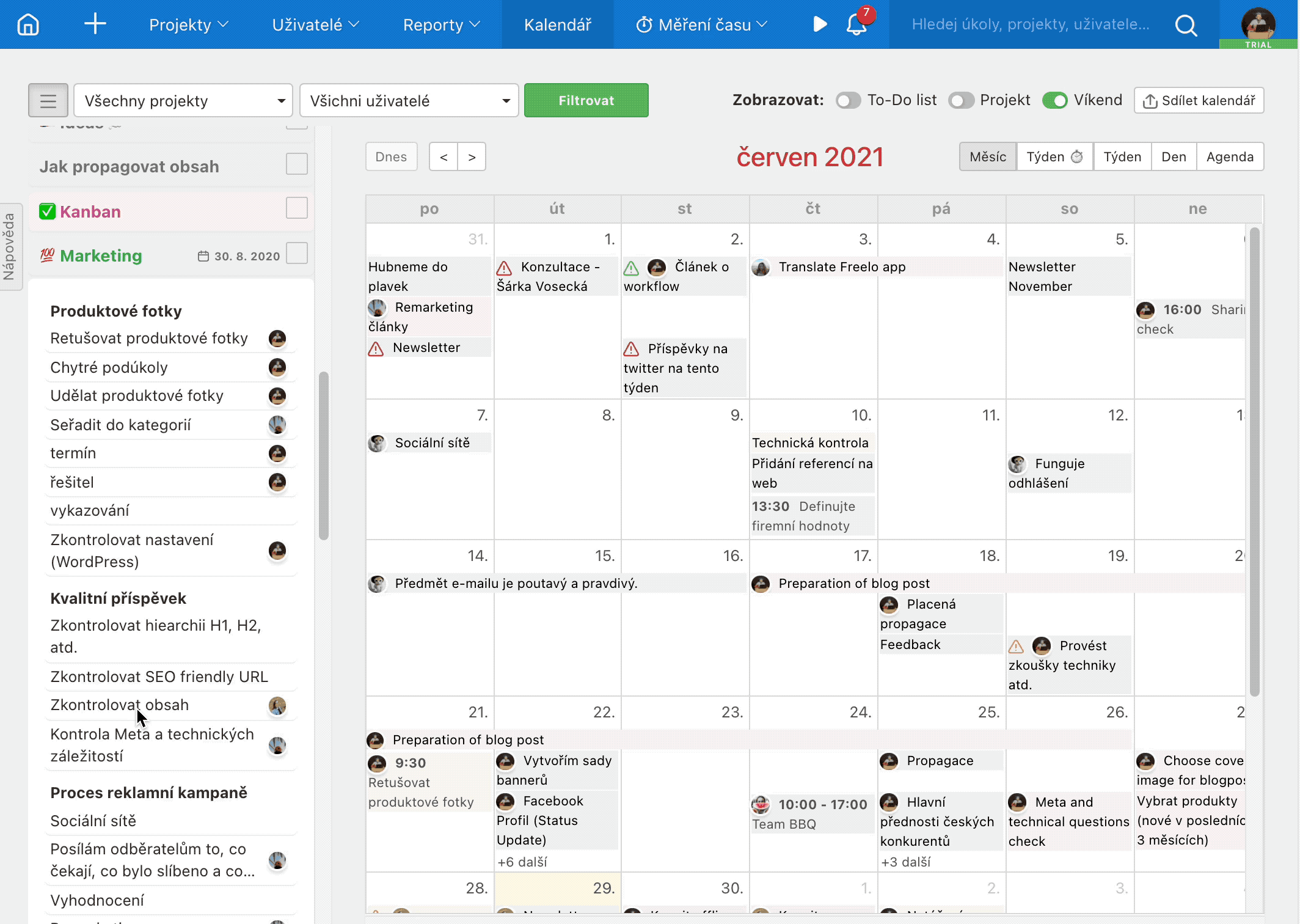 Plánování termínů úkolů v kalendáři.
