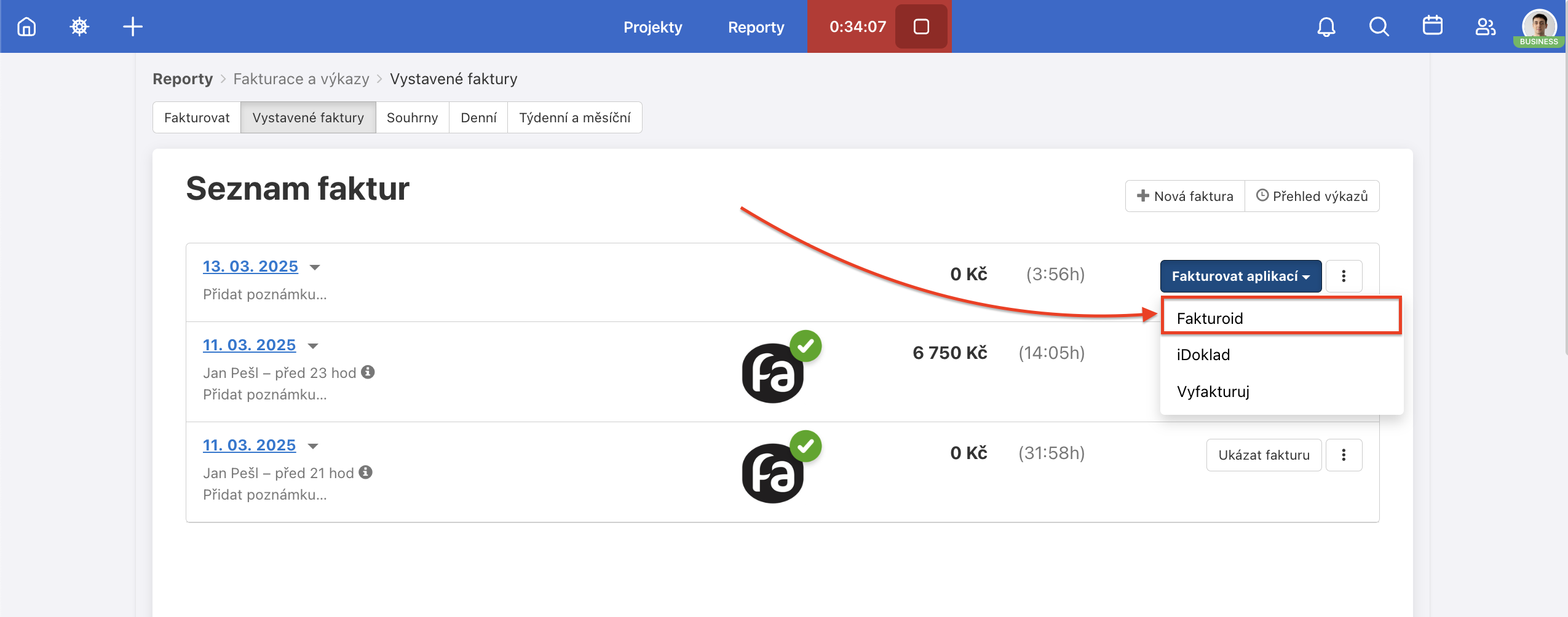 Přes tlačítko Fakturovat aplikací vyberte Fakturoid nebo jinou integrovanou aplikaci.