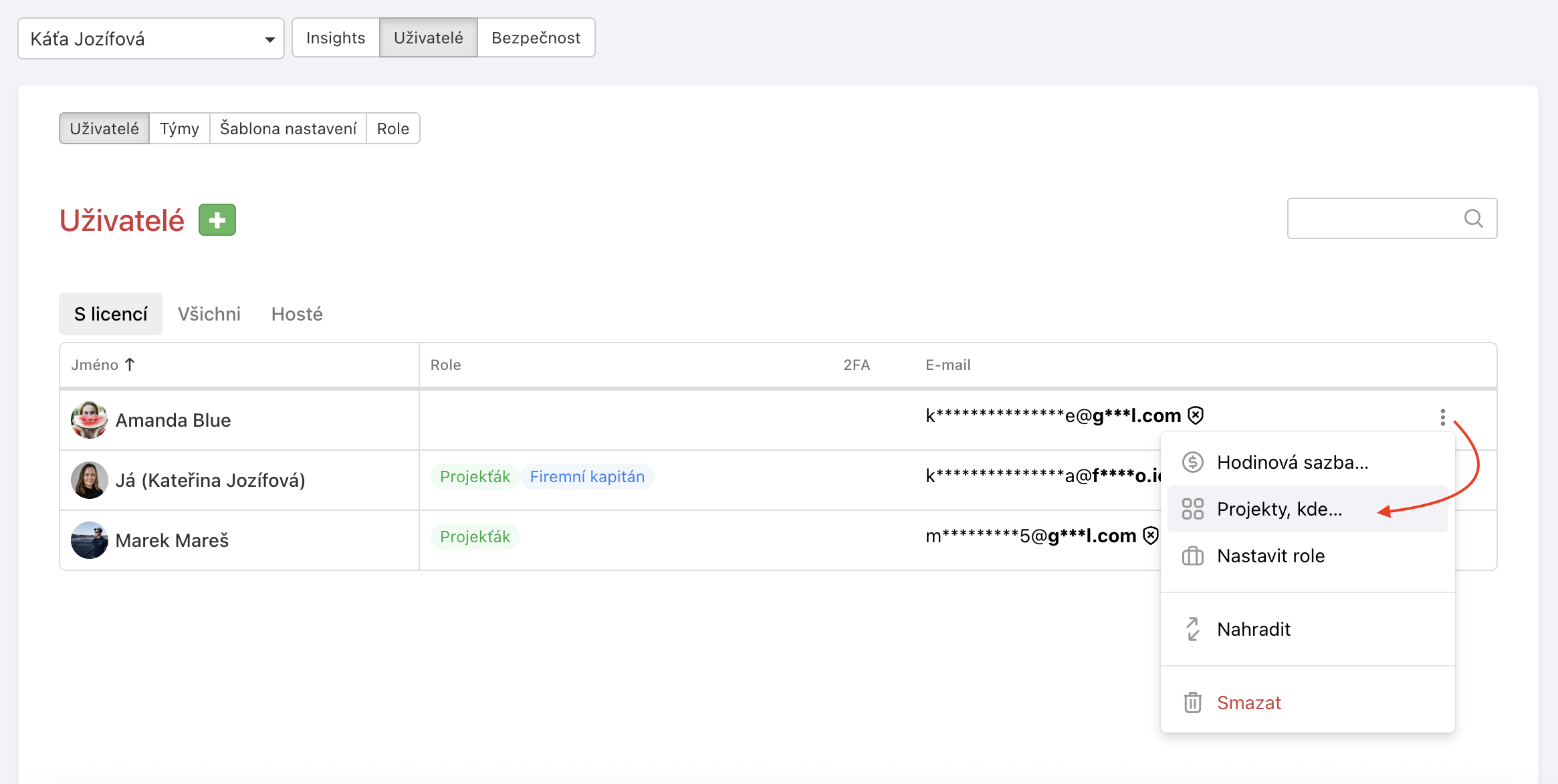 Jak hromadně odebrat uživatele z více projektů najednou.